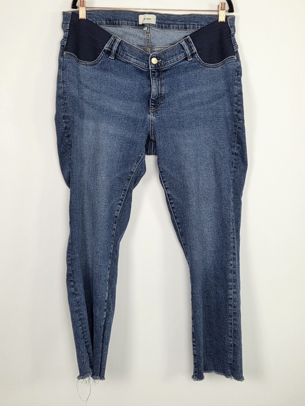 DL1961 Patti Straight Maternity Seaborn Raw Cotton blue Jeans size 34